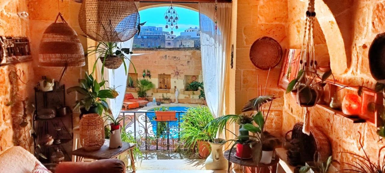 Bedroom Buddha con bagno esterno Kerċem Exterior foto
